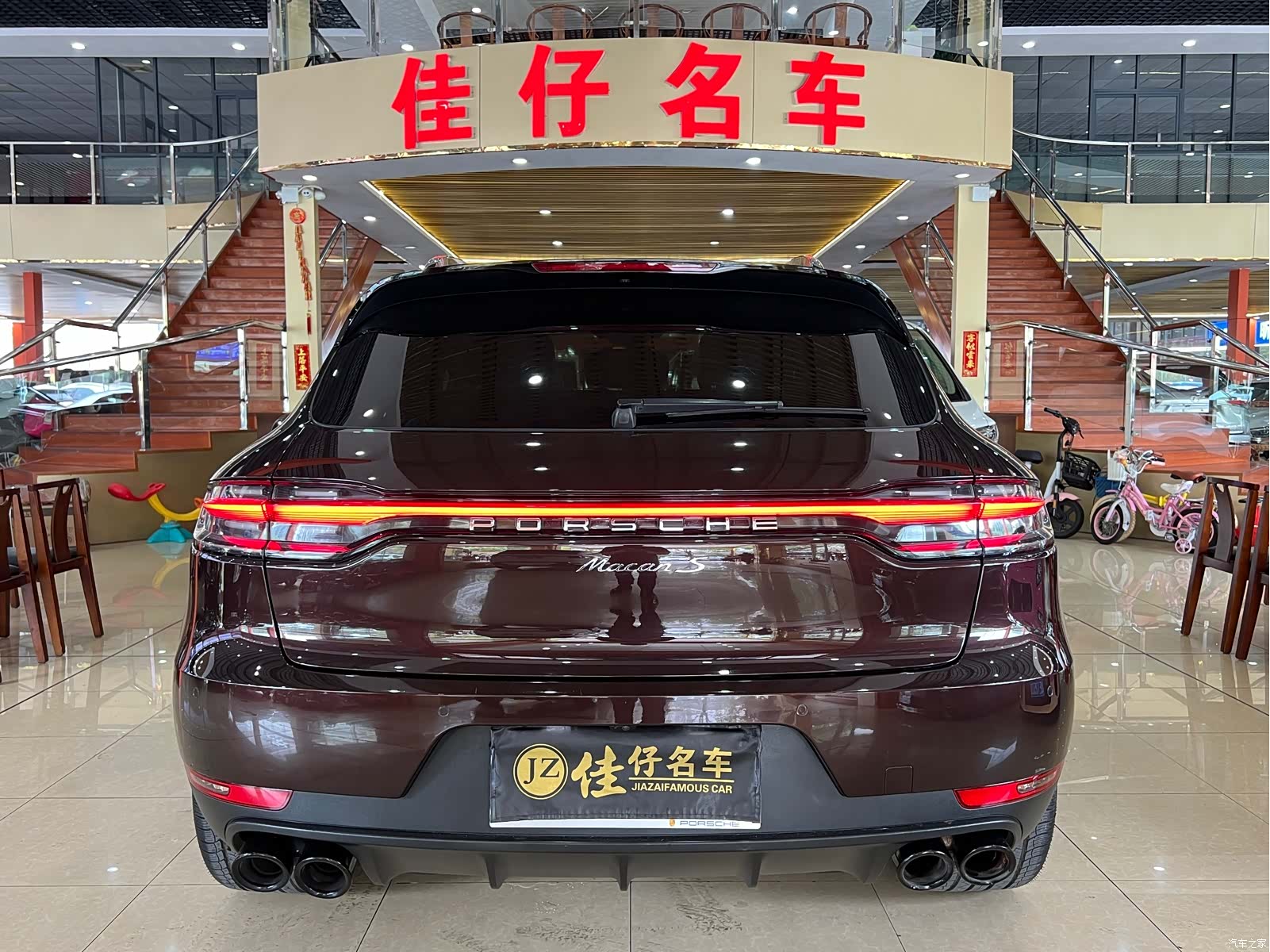 Porsche Macan, 2019 все фото