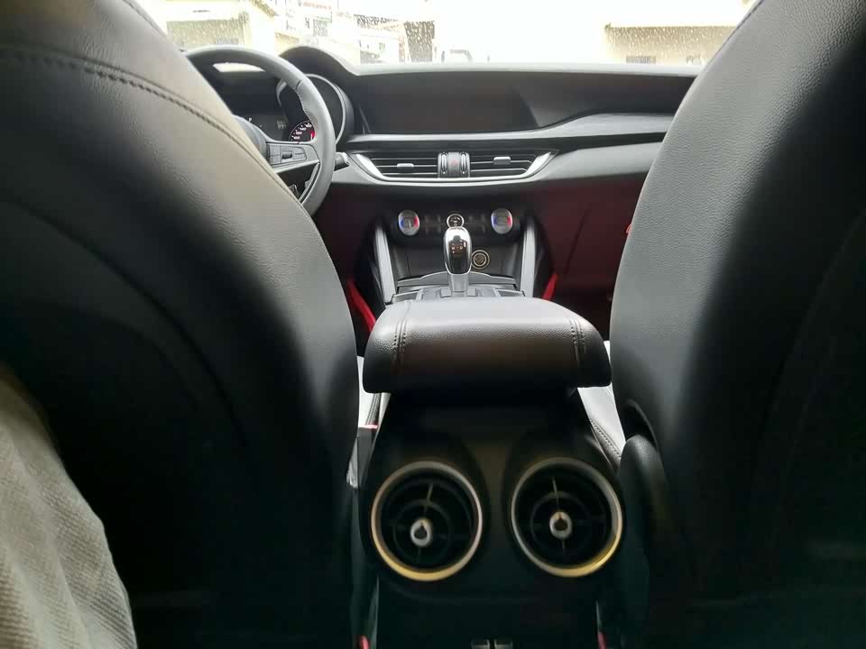 Alfa Romeo Stelvio Alfa Romeo Stelvio