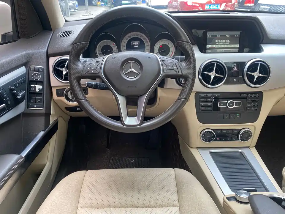 Mercedes-Benz GLK class
