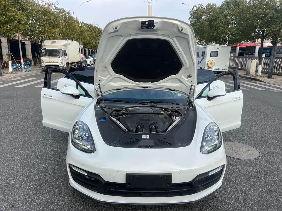Porsche Panamera Porsche Panamera