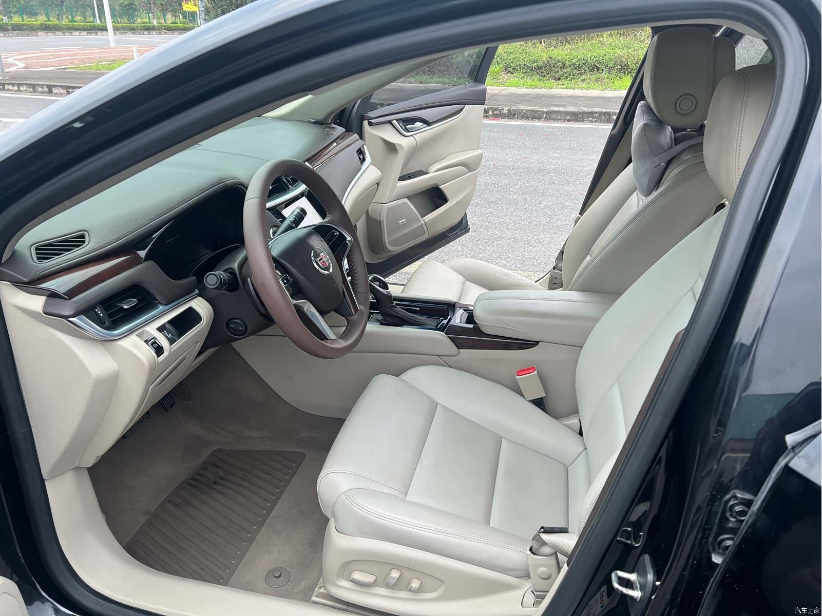 Cadillac XTS, 2016 все фото