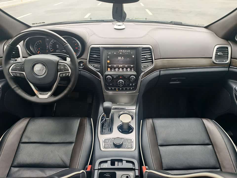 Jeep Grand Cherokee Jeep Grand Cherokee