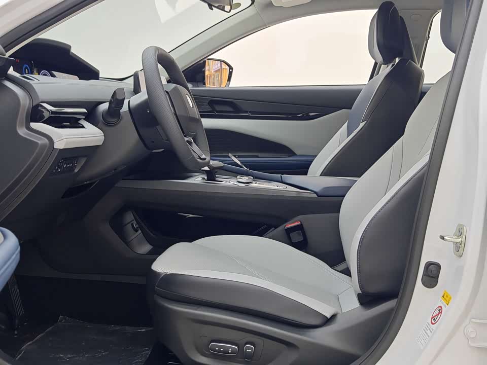 Changan UNI-V Smart iDD