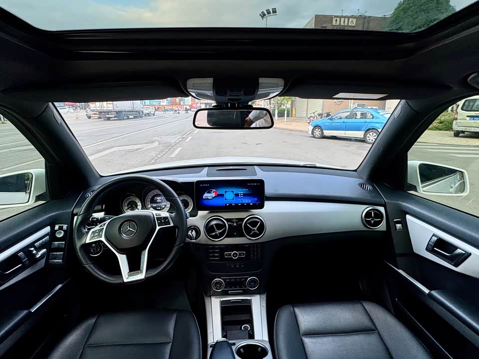 Mercedes-Benz GLK class