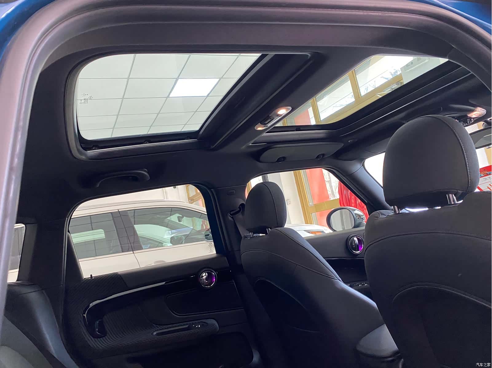 Mini Countryman, 2019 15