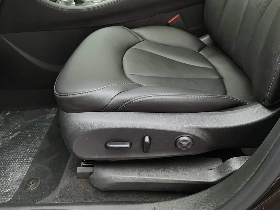 Buick Angkewei Plus Buick Angkewei Plus