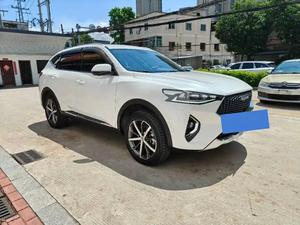 Haval F7