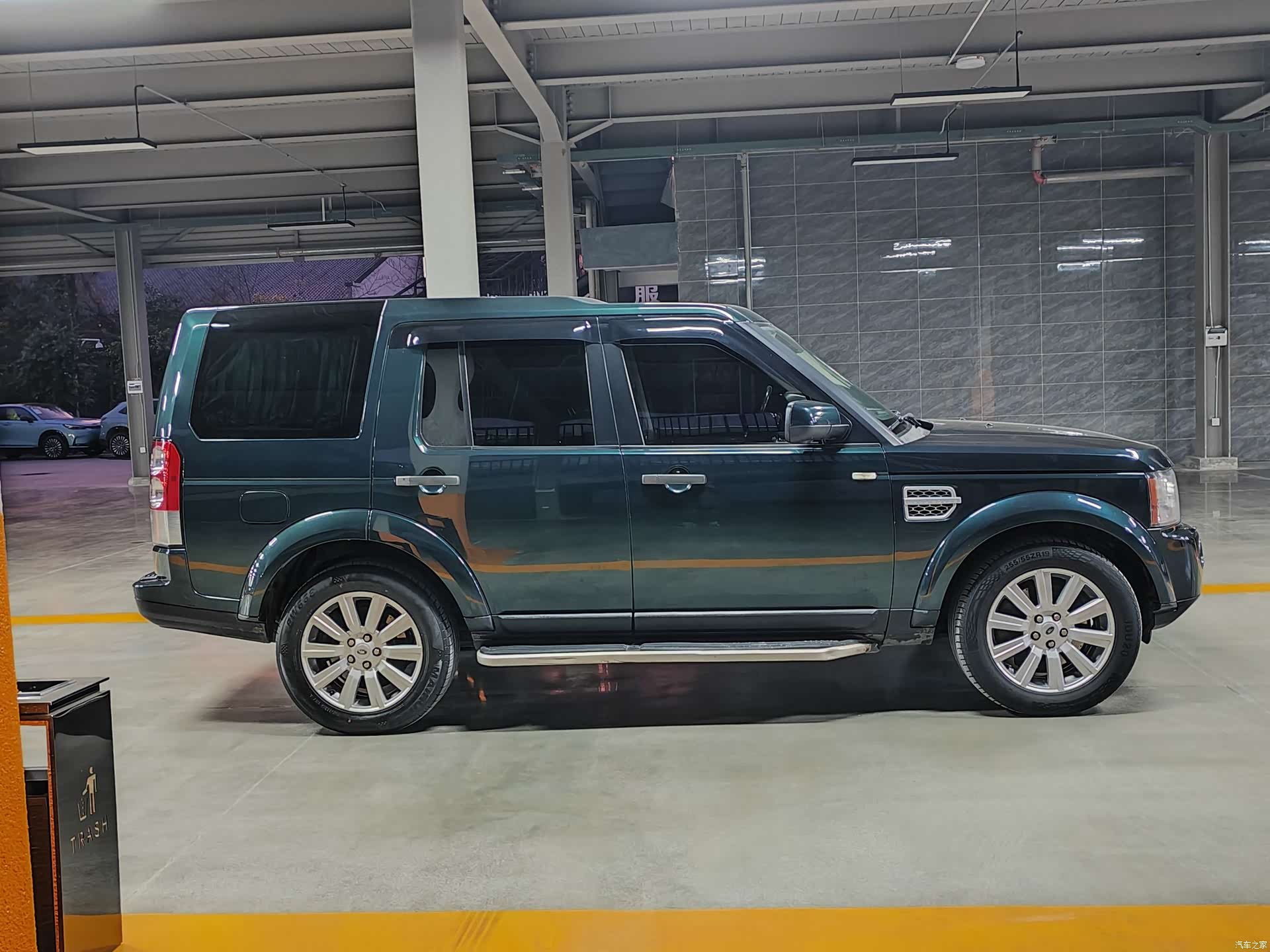 Land Rover Discovery, 2012 6