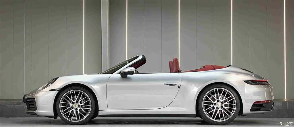 Porsche 911, 2022 6