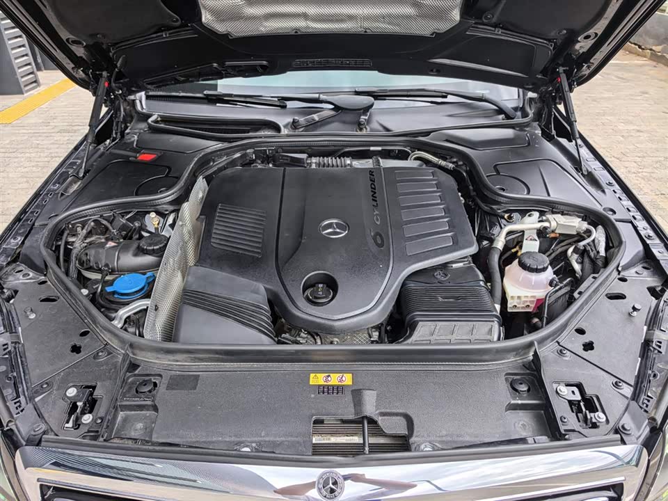 Mercedes-Benz S-class Mercedes-Benz S-class