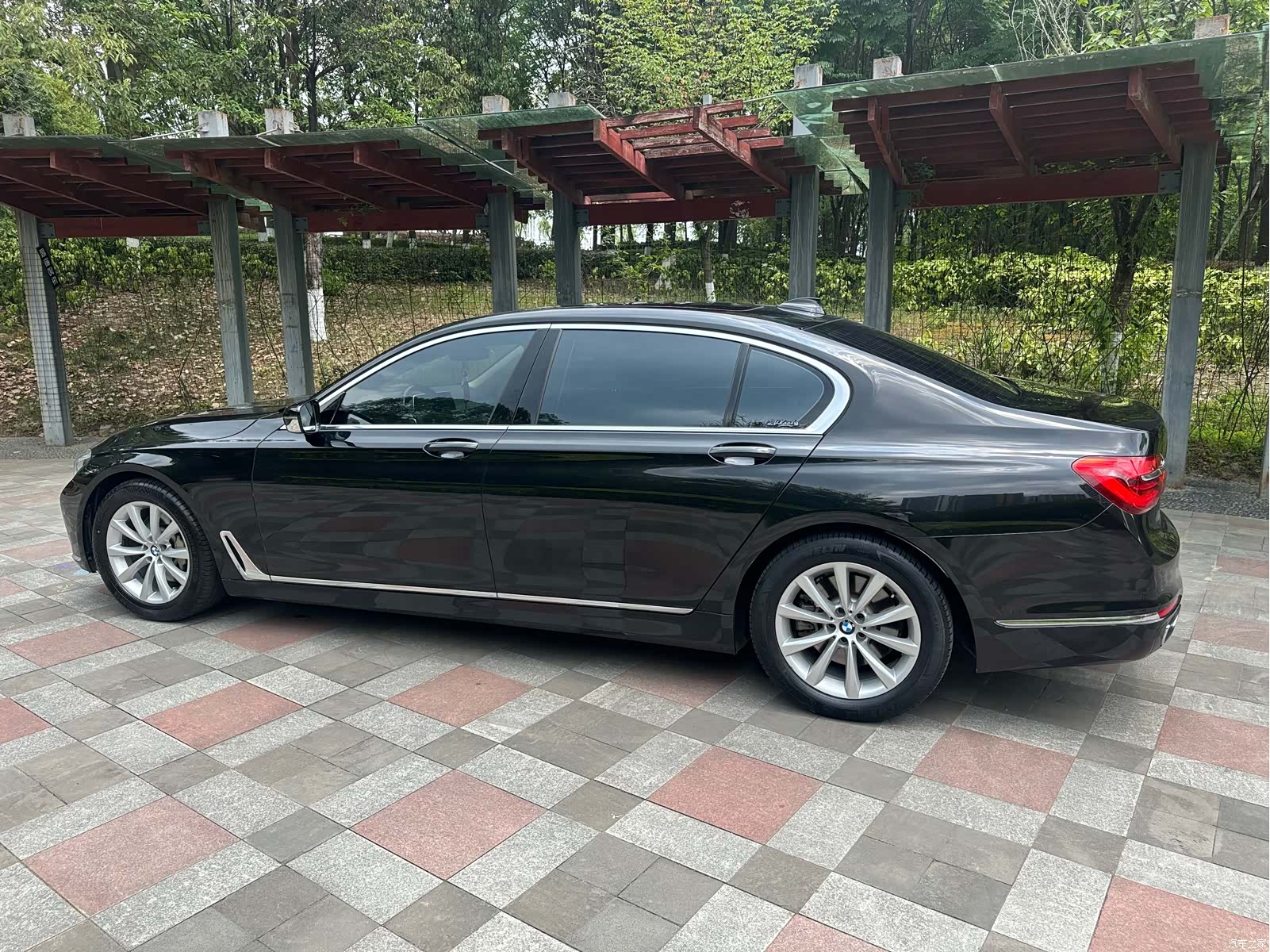 BMW 7 Series, 2016 10