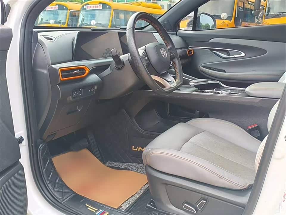 Changan UNI-T Changan UNI-T