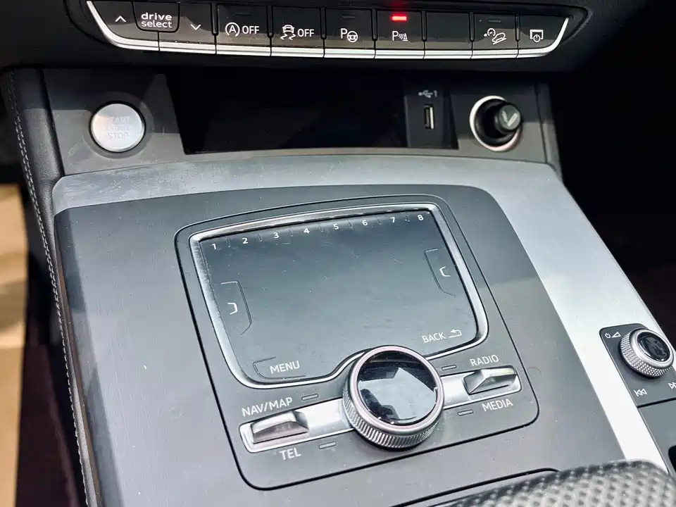 Audi Q5L Audi Q5L