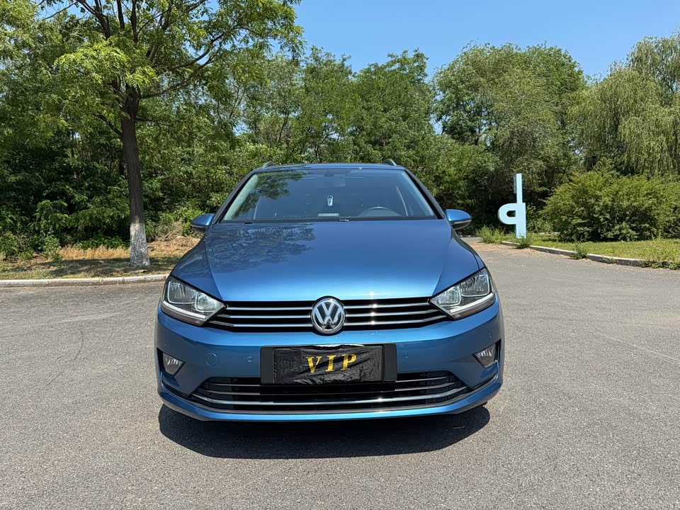 Volkswagen Golf*Jiayu Volkswagen Golf*Jiayu
