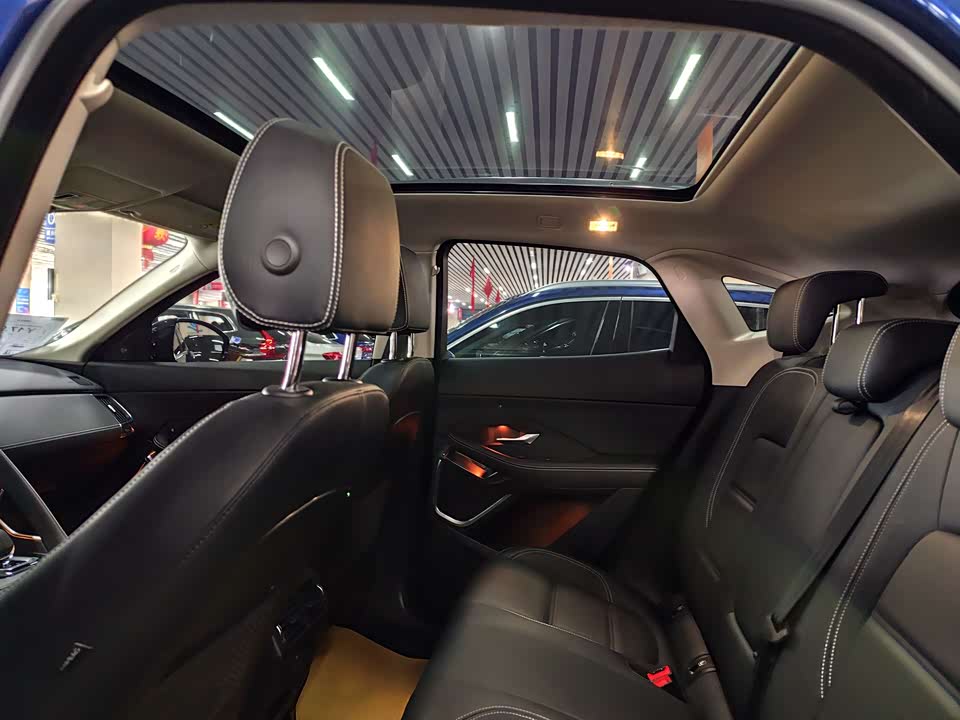 Jaguar E-PACE Jaguar E-PACE