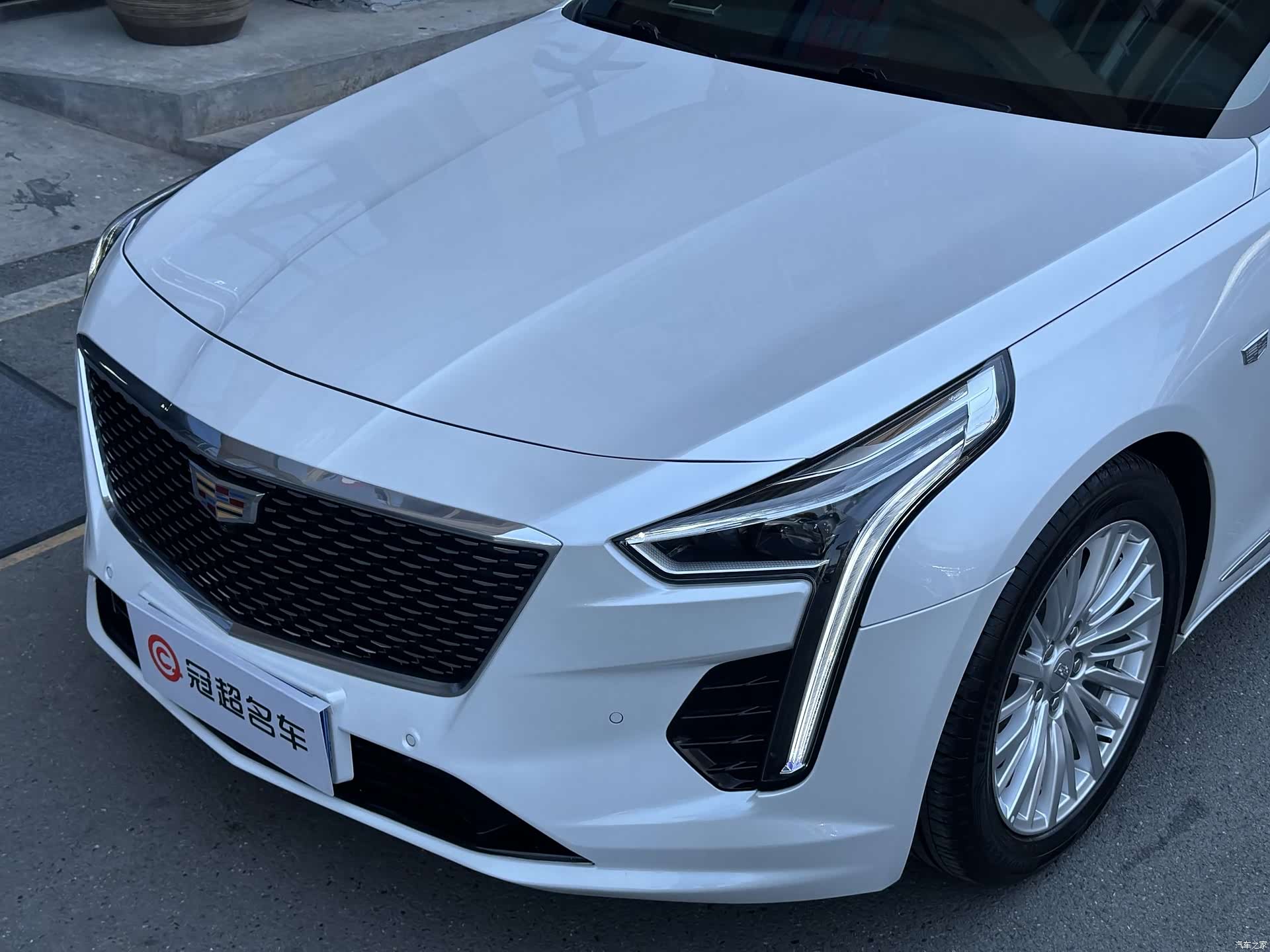 Cadillac CT6, 2021 все фото