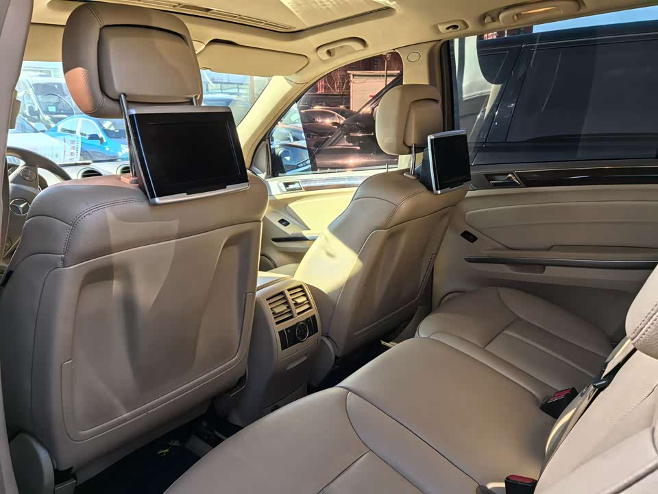 Mercedes-Benz GL grade