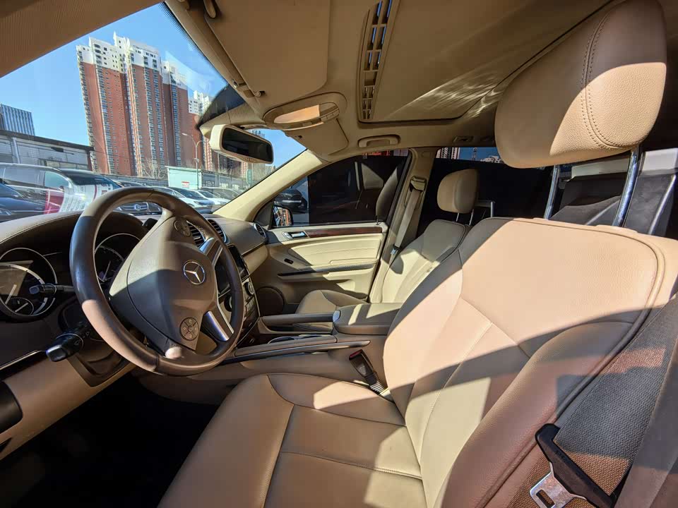 Mercedes-Benz GL grade