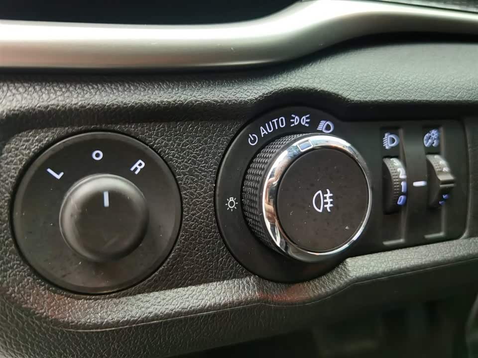 Buick Yinglang