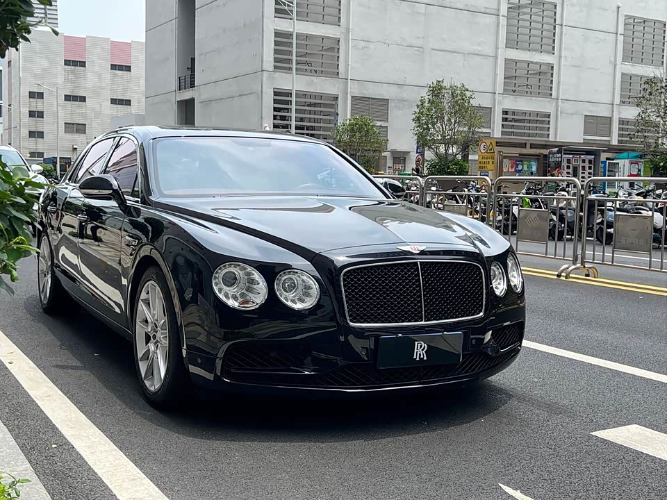 Bentley Flying