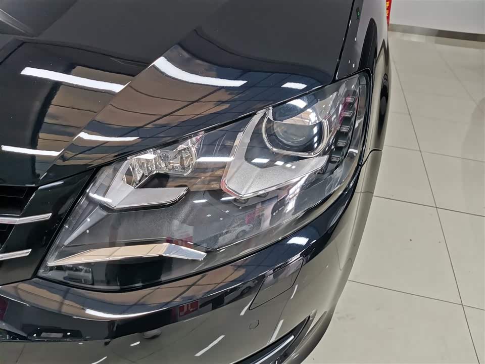 Volkswagen Charon