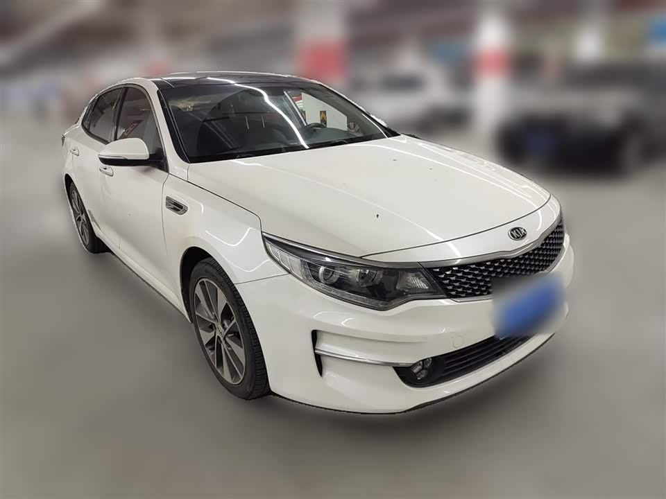 Kia K5 Kia K5