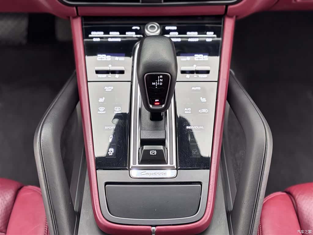 Porsche Cayenne, 2018 19