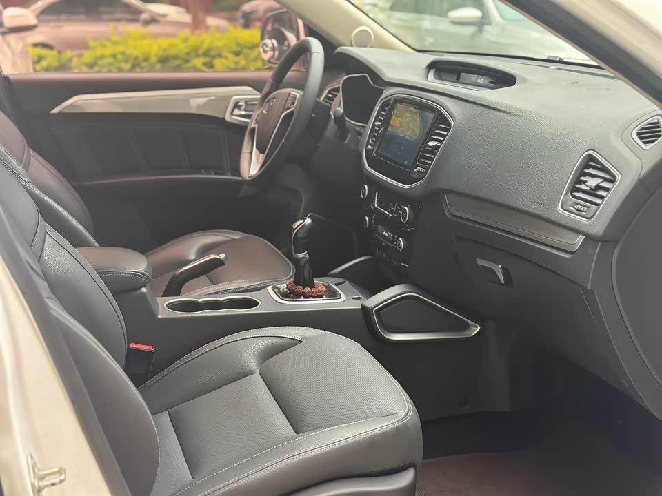 Geely Vision X6