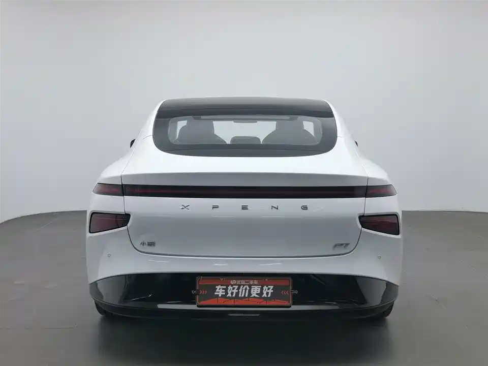 XPENG P7
