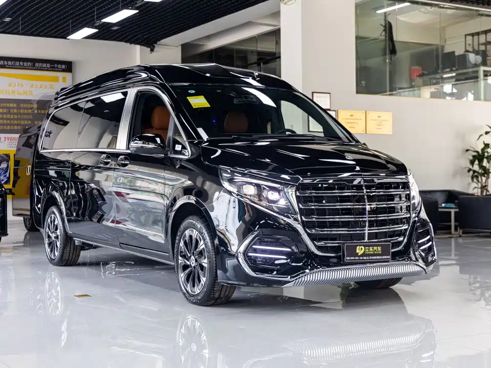 Mercedes-Benz V-class