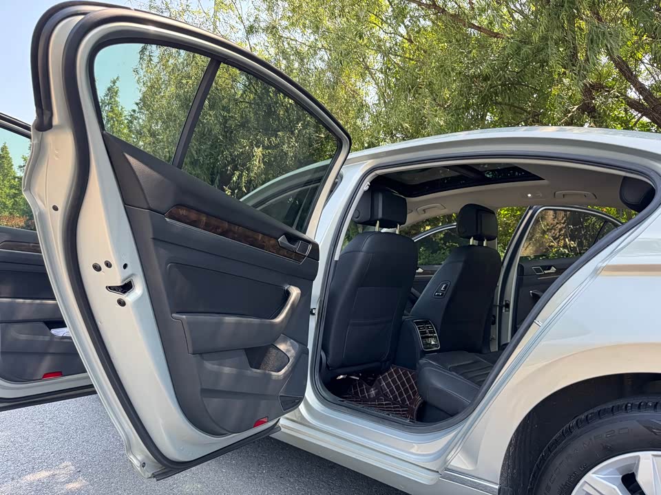 Volkswagen Magotan
