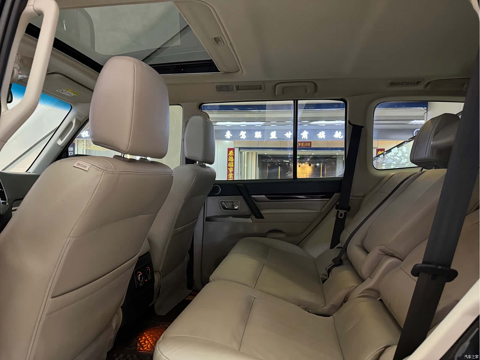 Mitsubishi Pajero, 2020 6