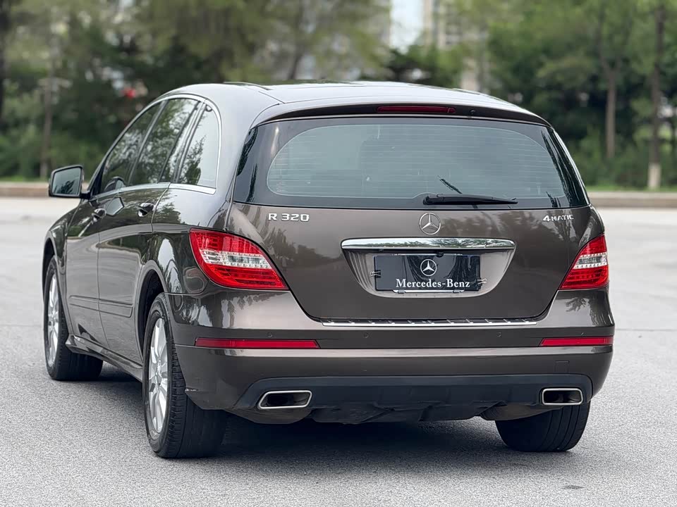 Mercedes-Benz R-class