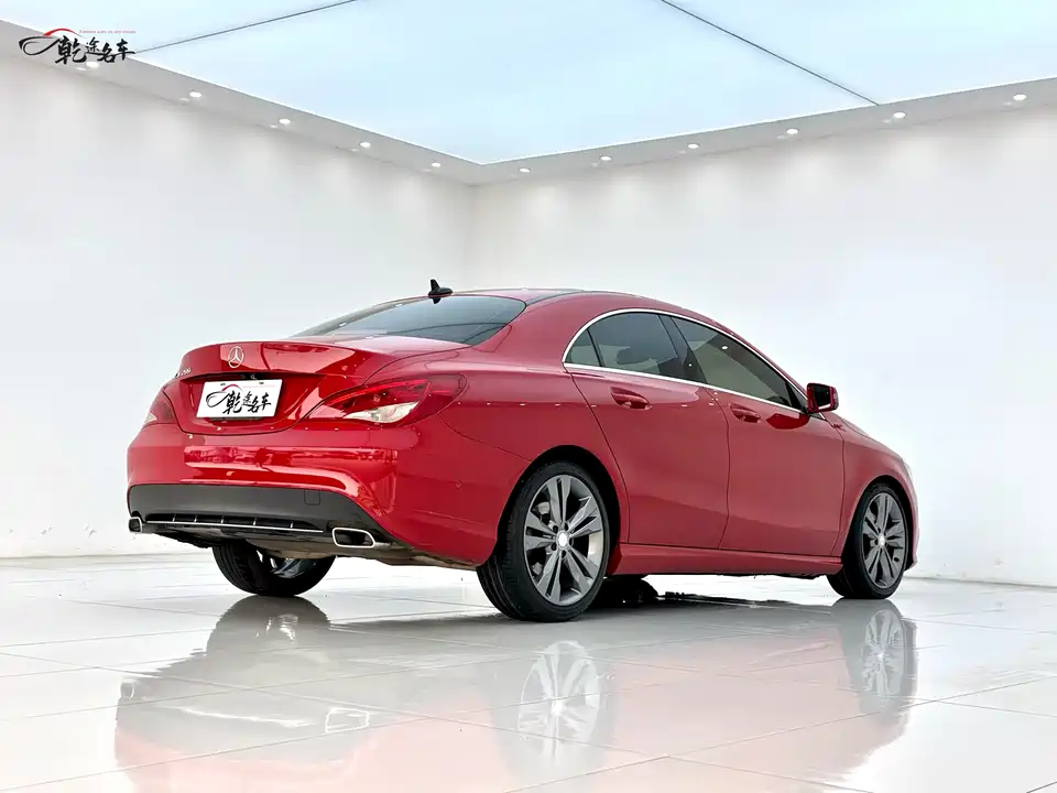 Mercedes-Benz CLA