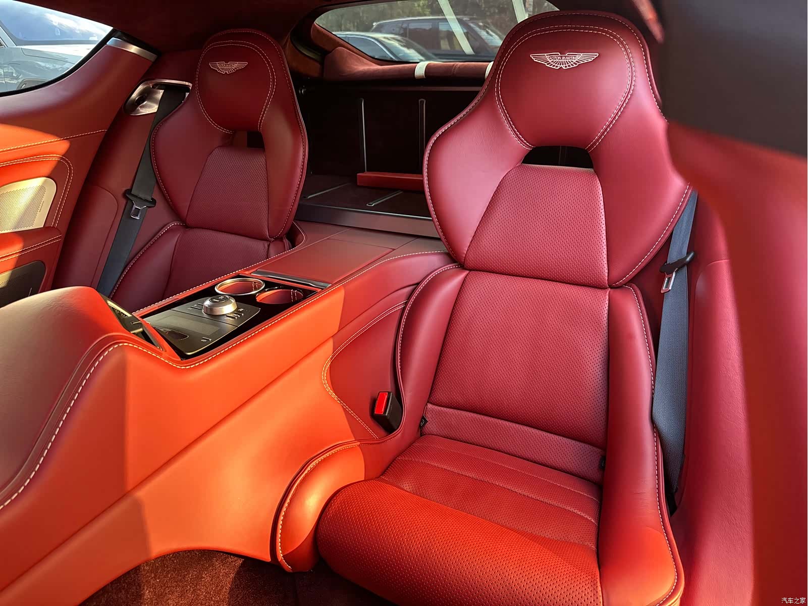 Aston Martin Rapide, 2016 8