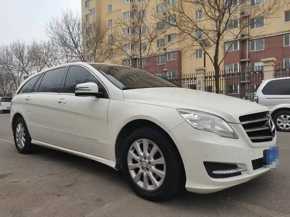 Mercedes-Benz R-class