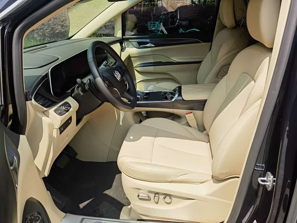 Buick GL8 Buick GL8