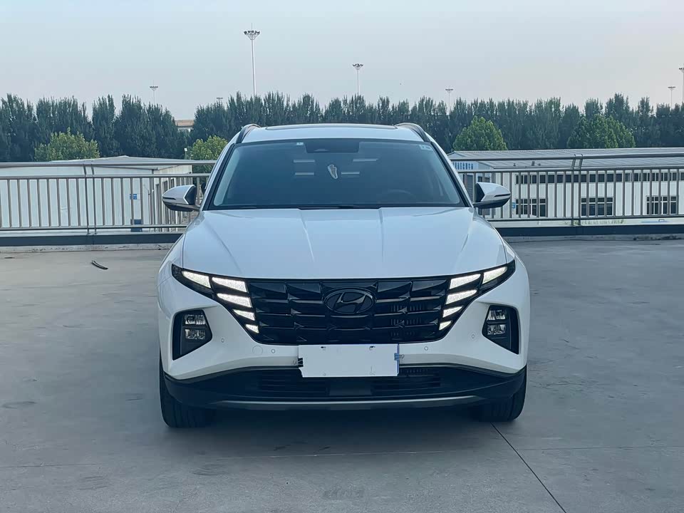 Hyundai Tucson Hyundai Tucson