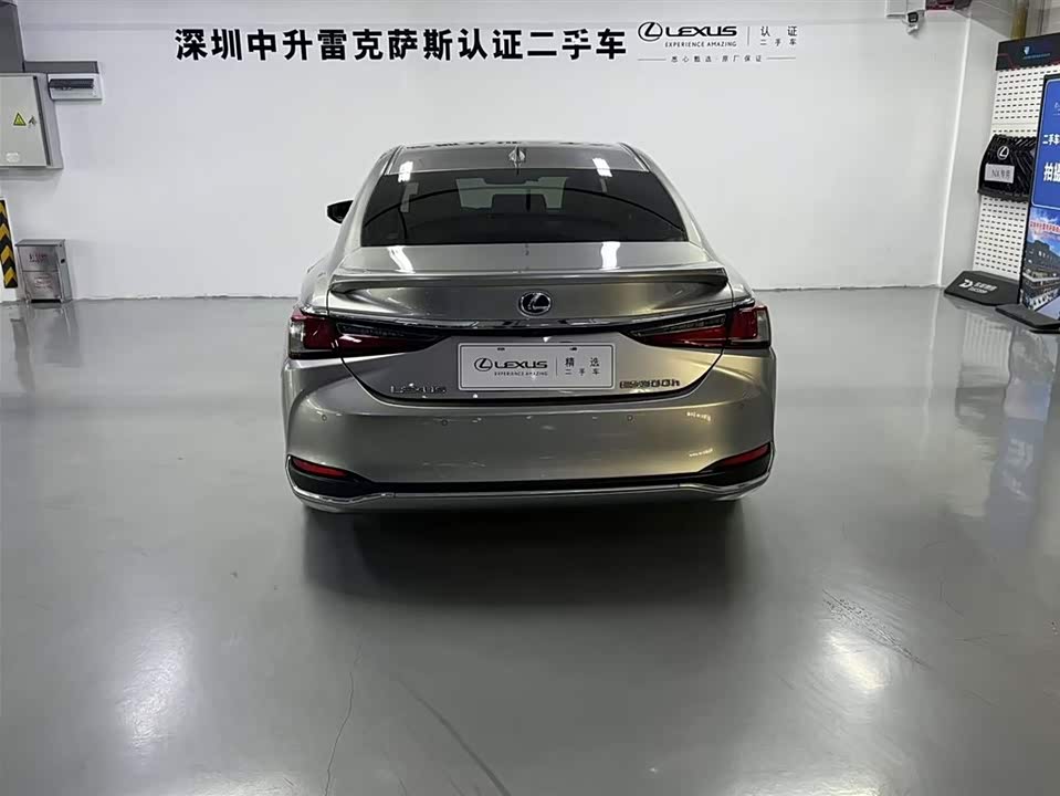 Lexus ES Lexus ES