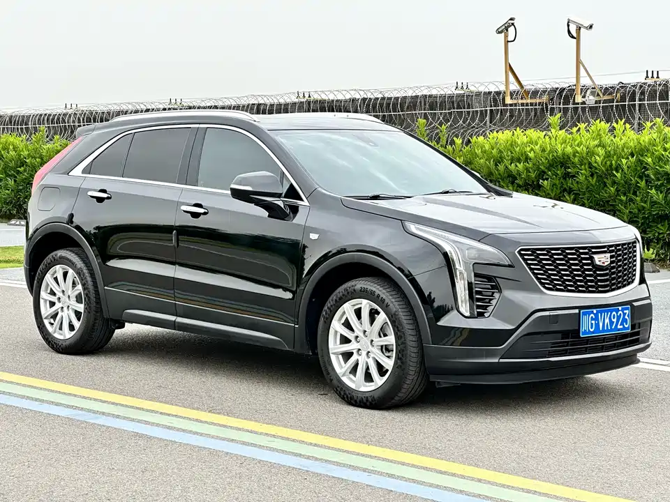 Cadillac XT4