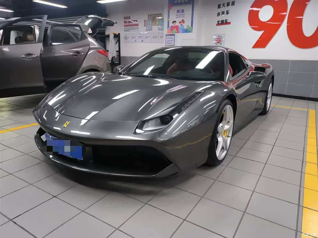 Ferrari 488, 2016 1