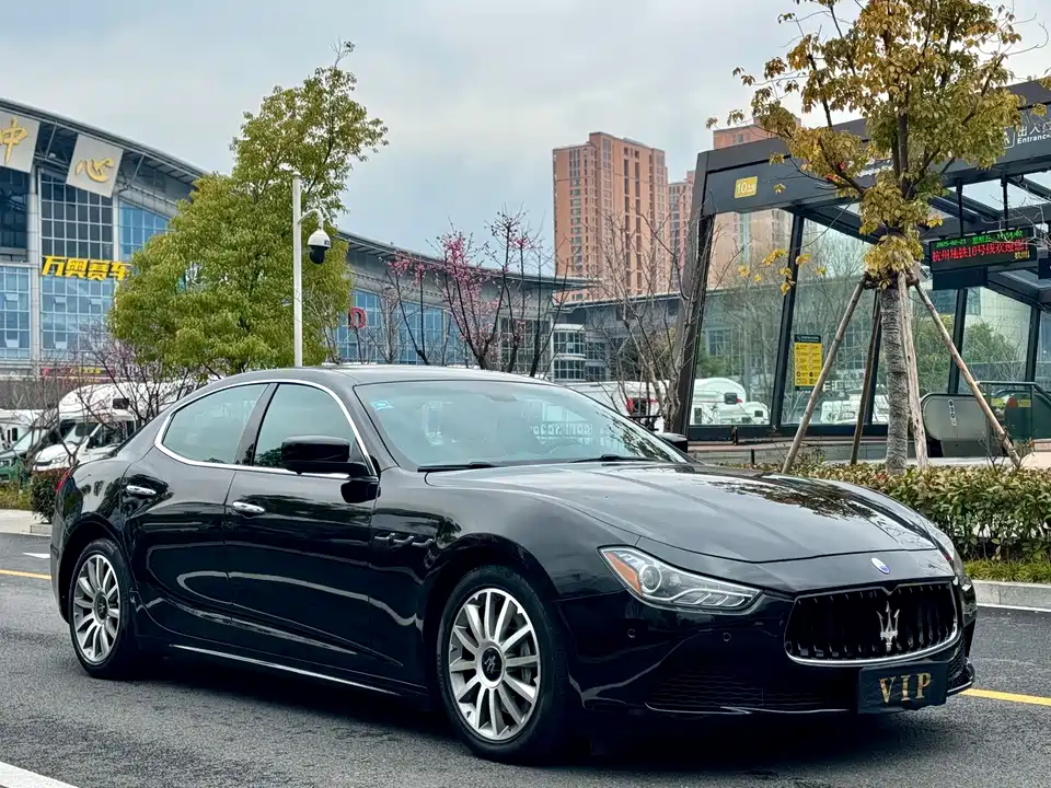 Maserati Ghibli Maserati Ghibli