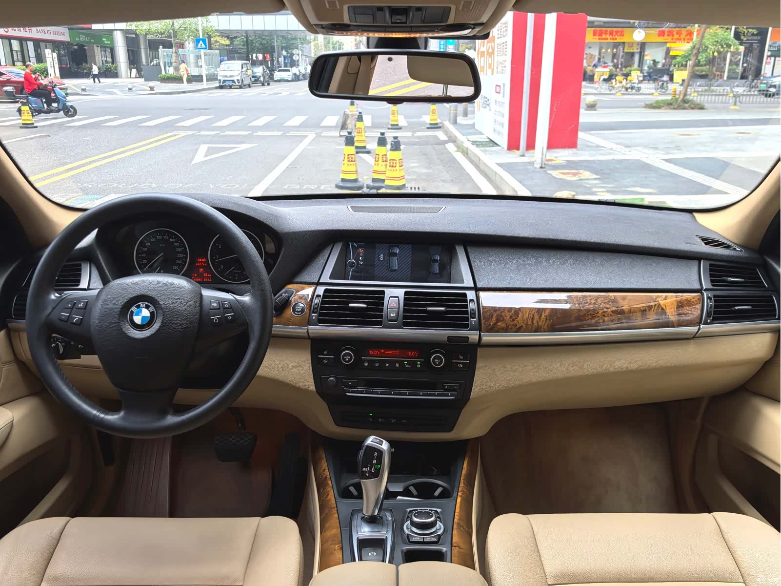 BMW X5, 2011 3