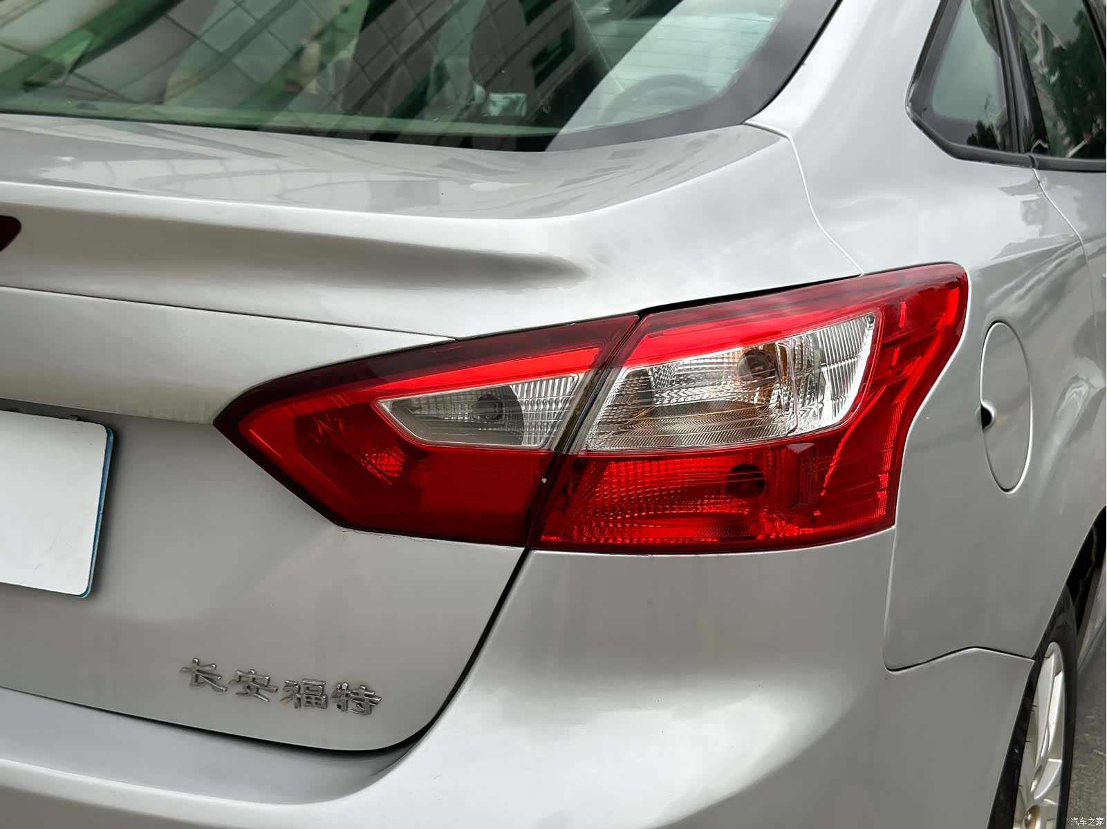 Ford Focus, 2013 6