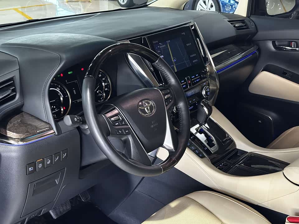 Toyota Elfa Toyota Elfa
