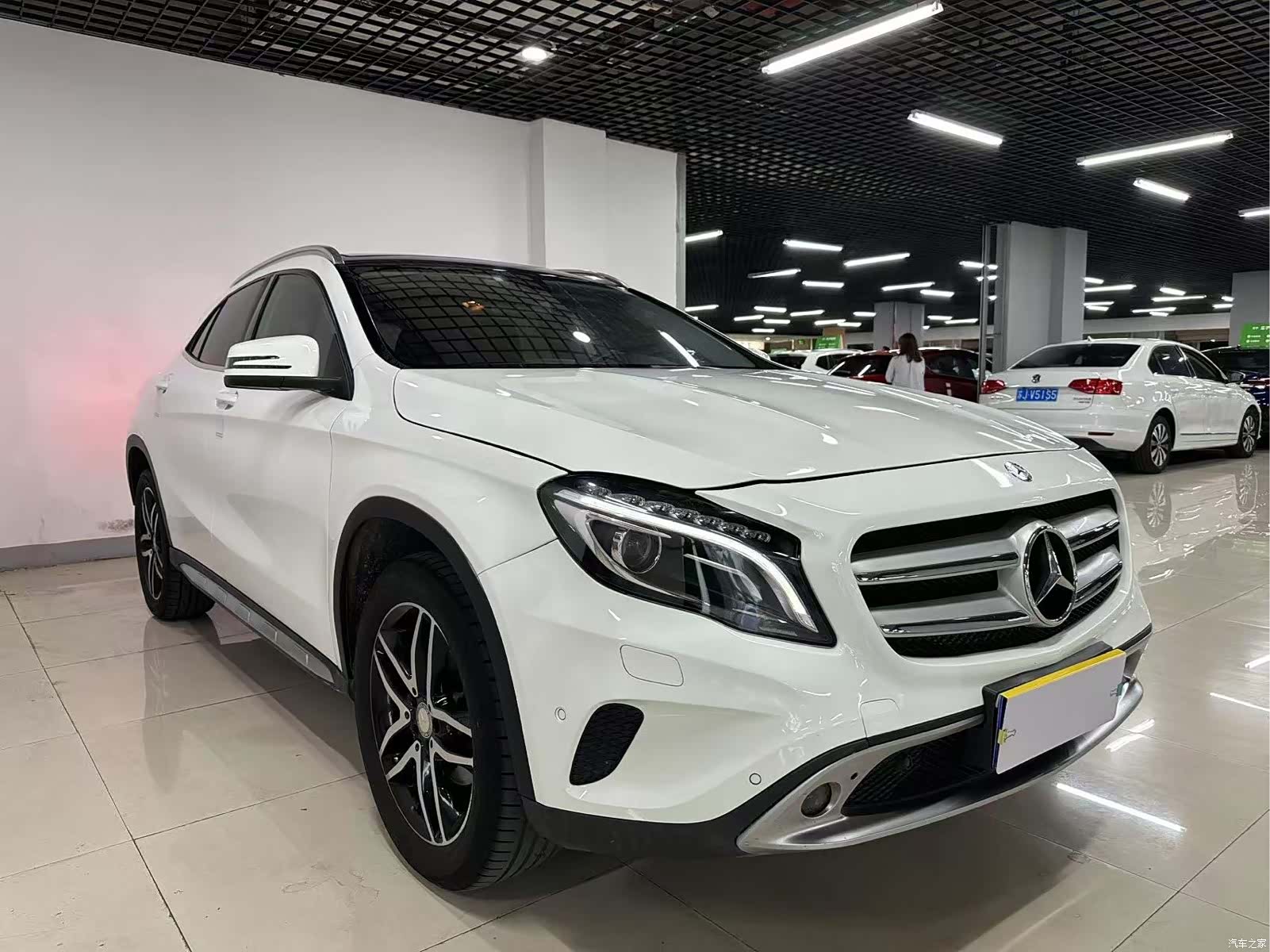 Mercedes-Benz GLA, 2015 3