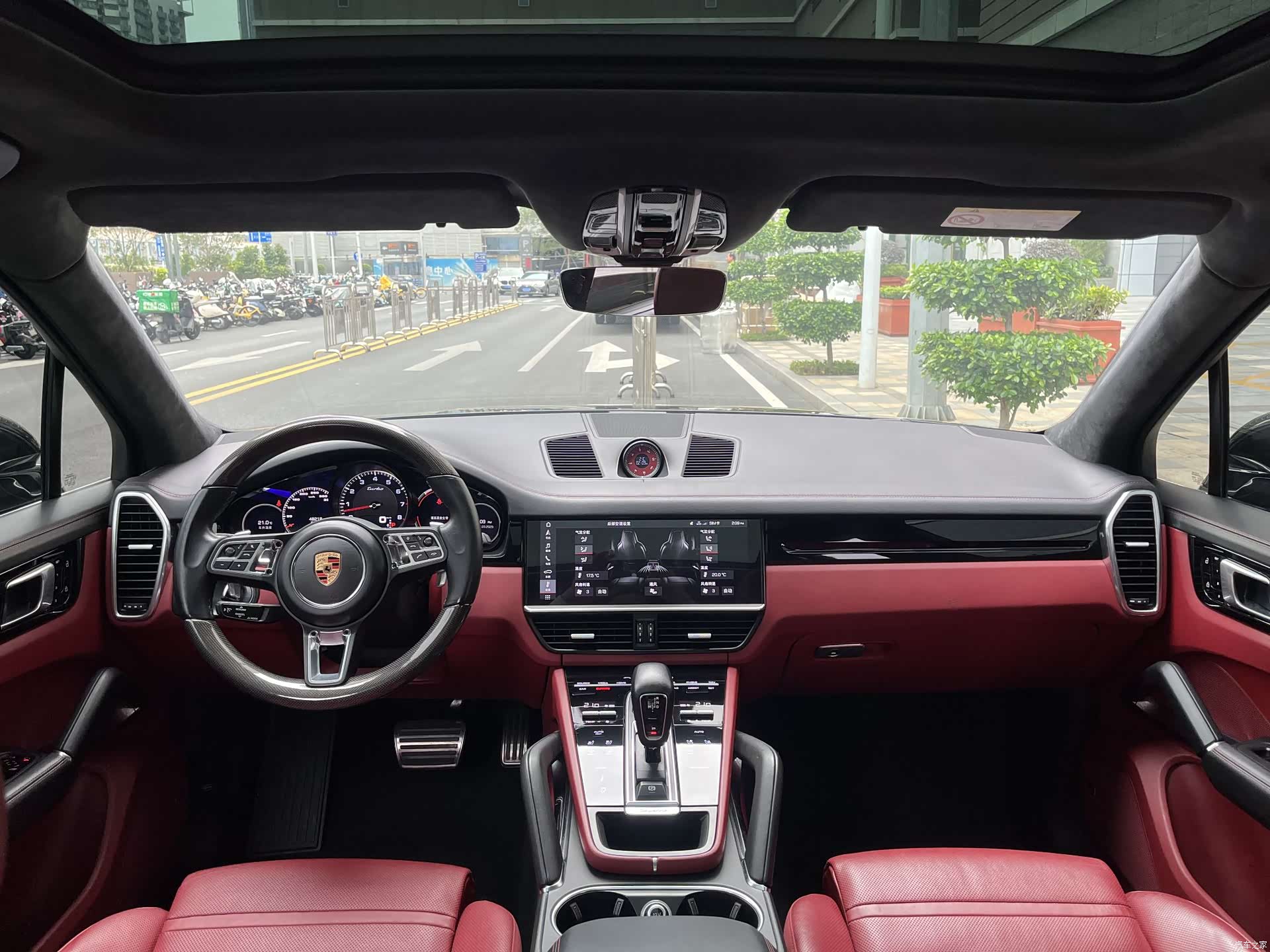 Porsche Cayenne, 2020 11