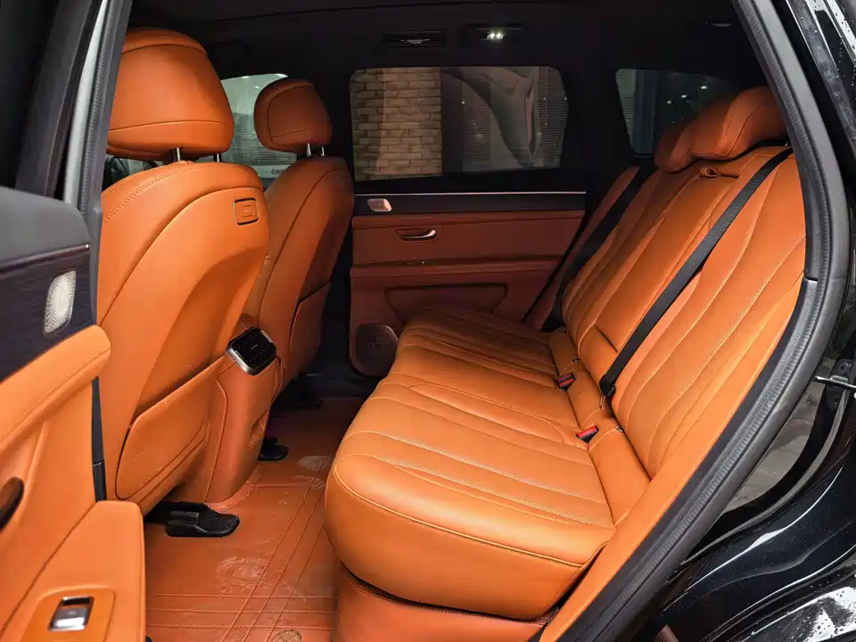 AITO Ask the world M7