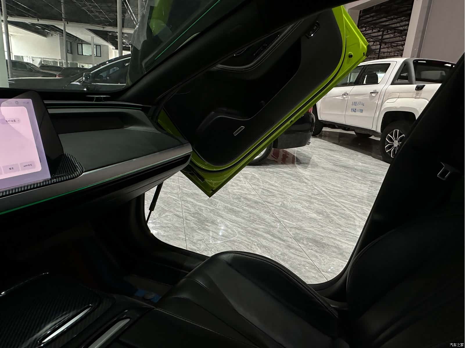 Xpeng P7, 2021 14
