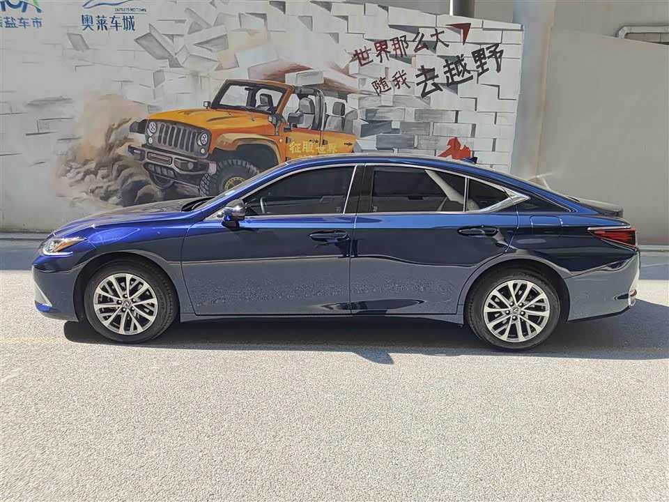 Lexus ES Lexus ES